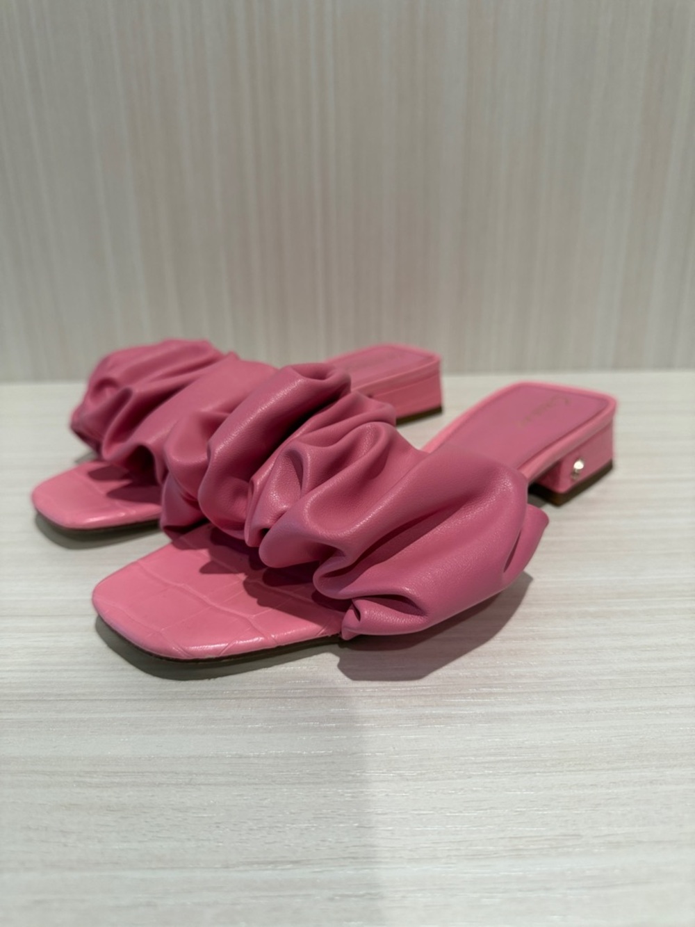Circus NY Pink Ruched Slide Sandals | Square Toe | Size 6.5